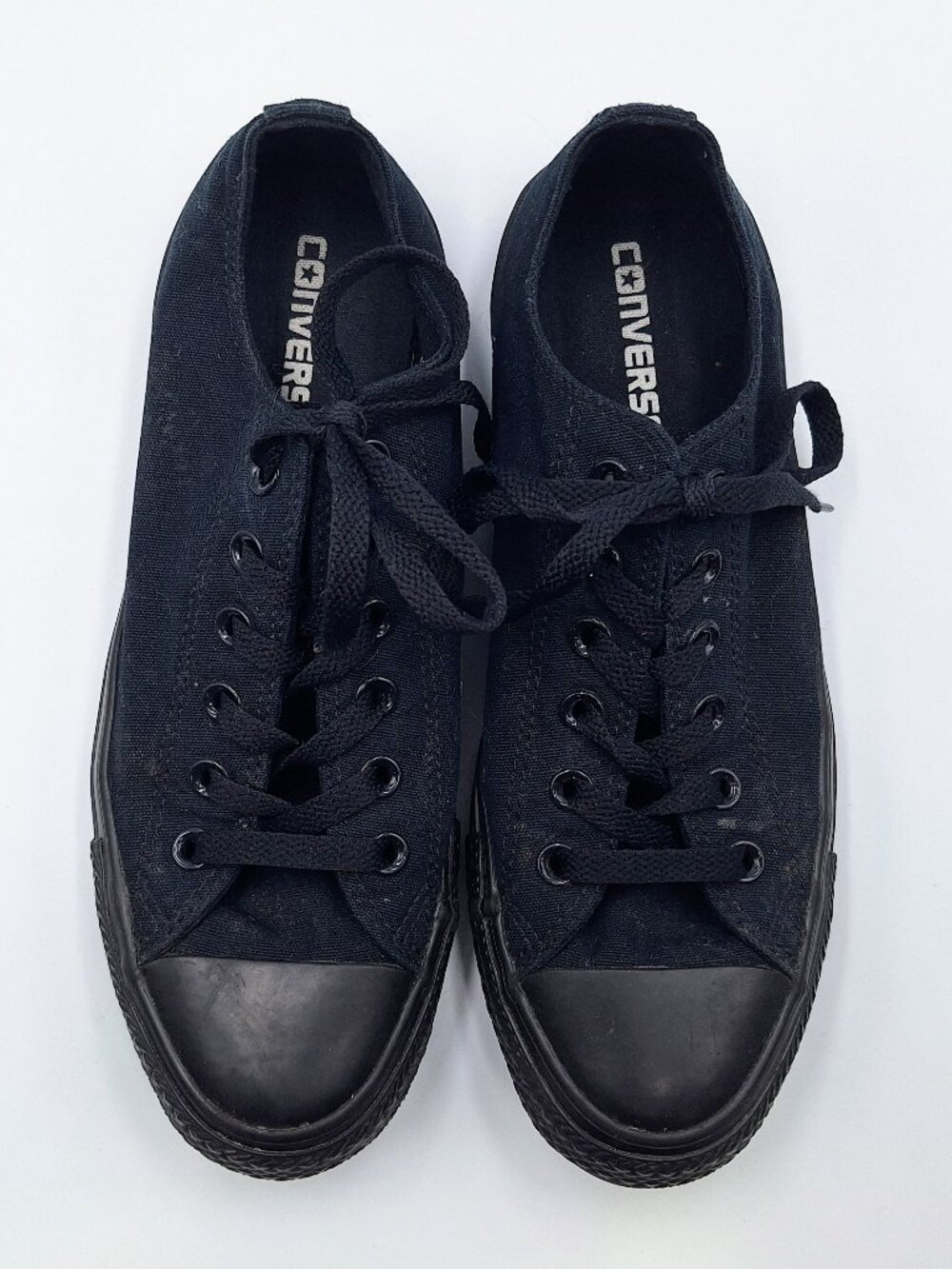 Converse Chuck Taylor All Star Sneakers Classic Low Top Black Mens 7 Womens 9